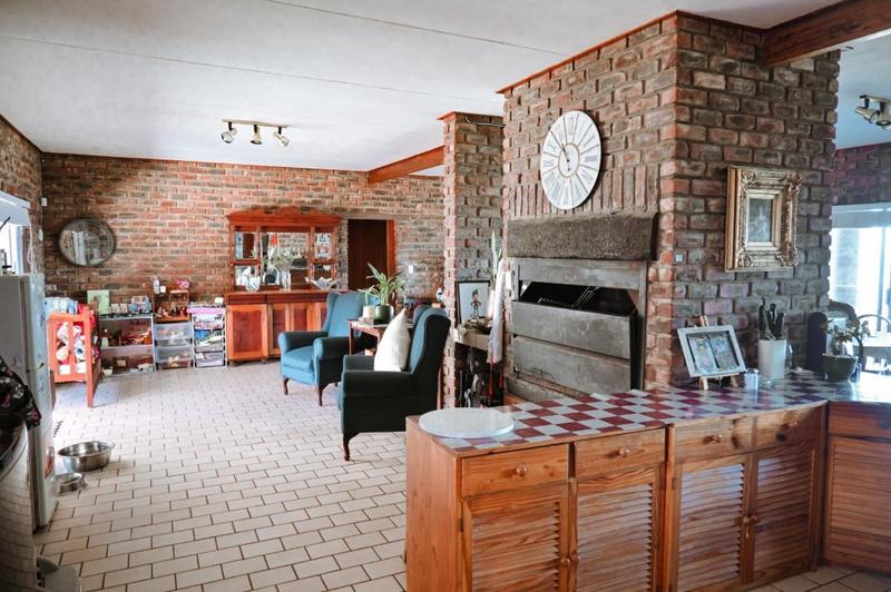 5 Bedroom Property for Sale in Dana Bay Western Cape